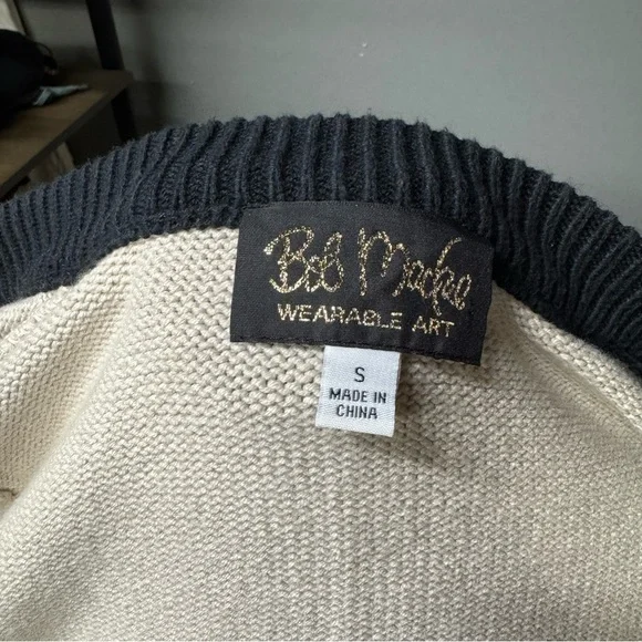 Bob Mackie Wearable Art zip up sweater paisley womens small black lt taupe - Picture 6 of 9